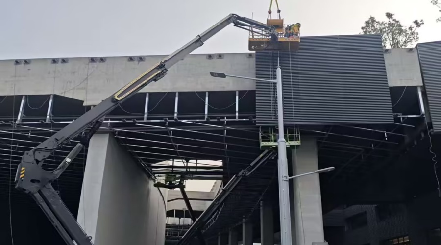 深圳龍華醫(yī)院隧道UHPC掛板工程